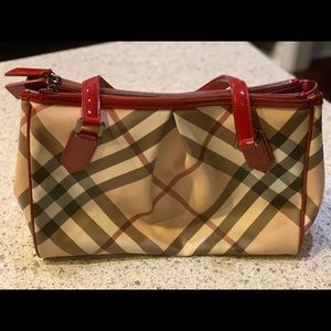 Burberry Military Red Nova Med Melbury Tote